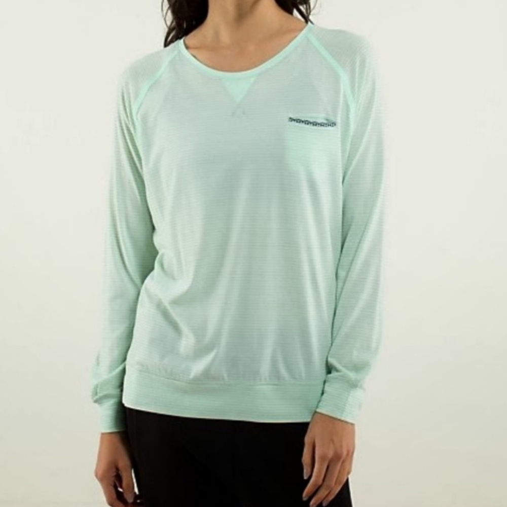 Weightless Crew in Mint Green by Lululemon